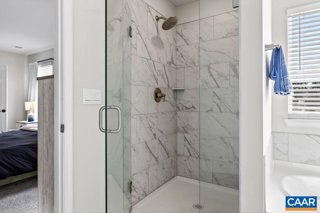 SPRING LAKES - Residential