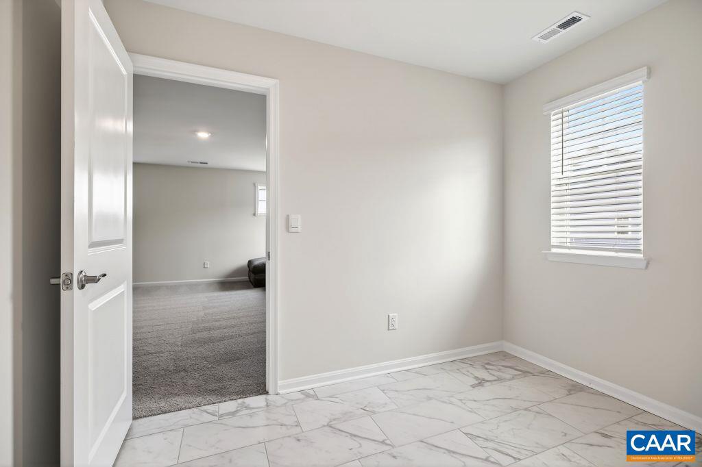 SPRING LAKES - Residential