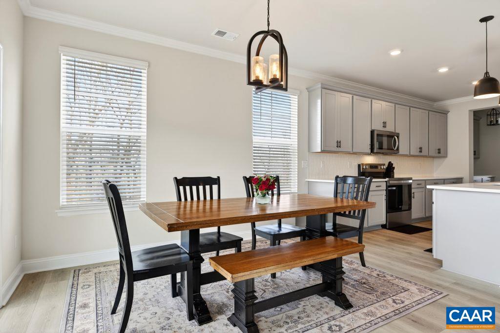 SPRING LAKES - Residential