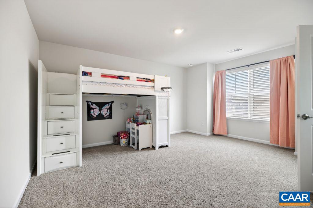 SPRING LAKES - Residential