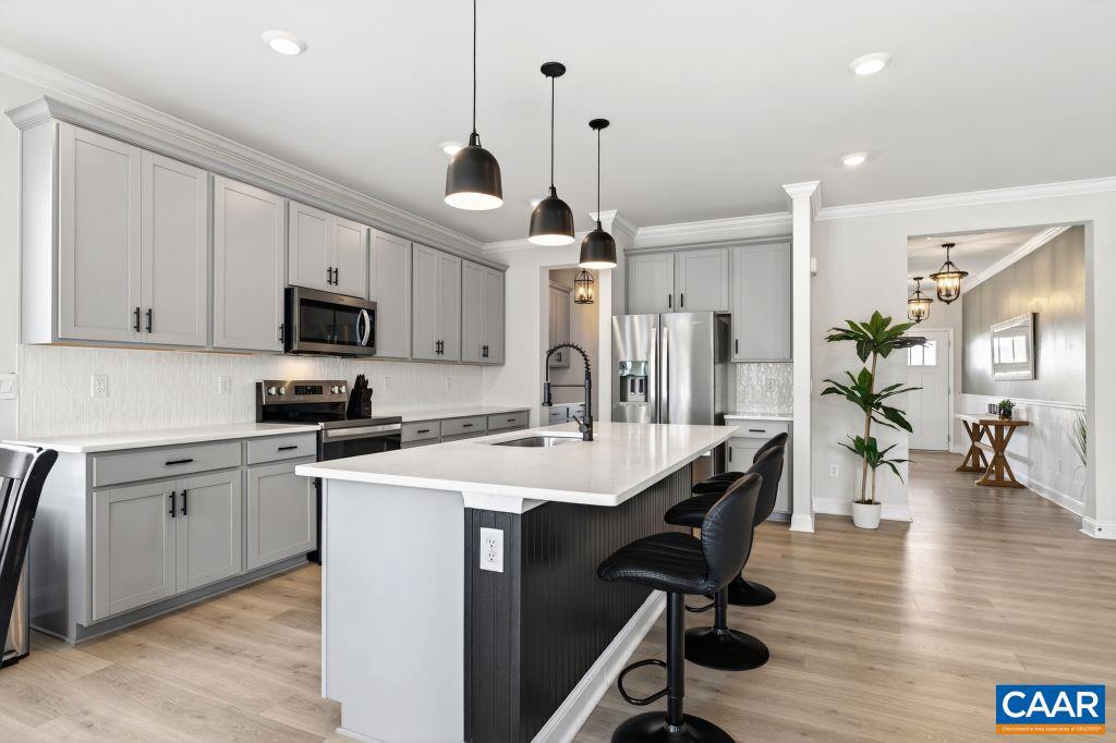 SPRING LAKES - Residential