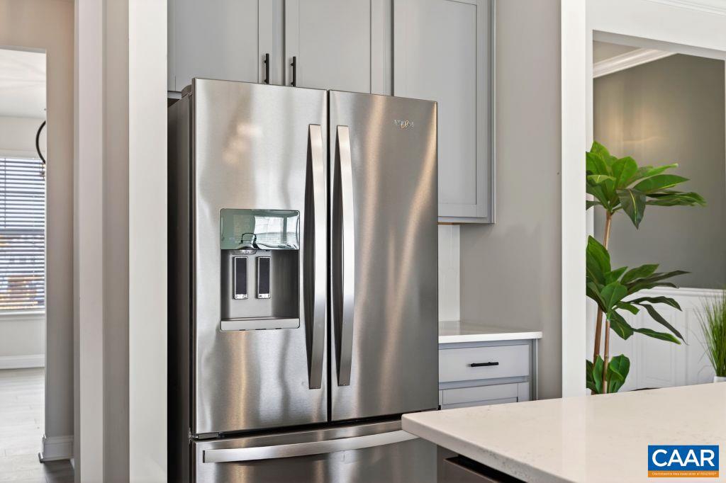 SPRING LAKES - Residential