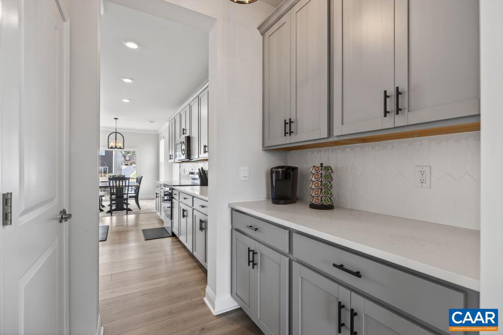 SPRING LAKES - Residential