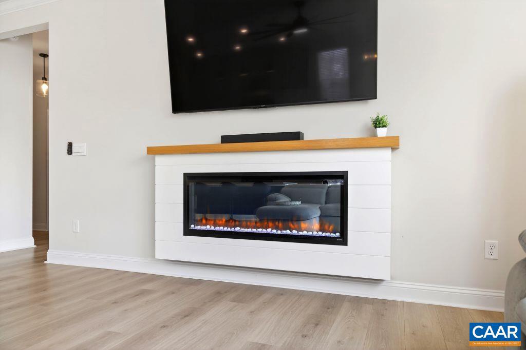 SPRING LAKES - Residential