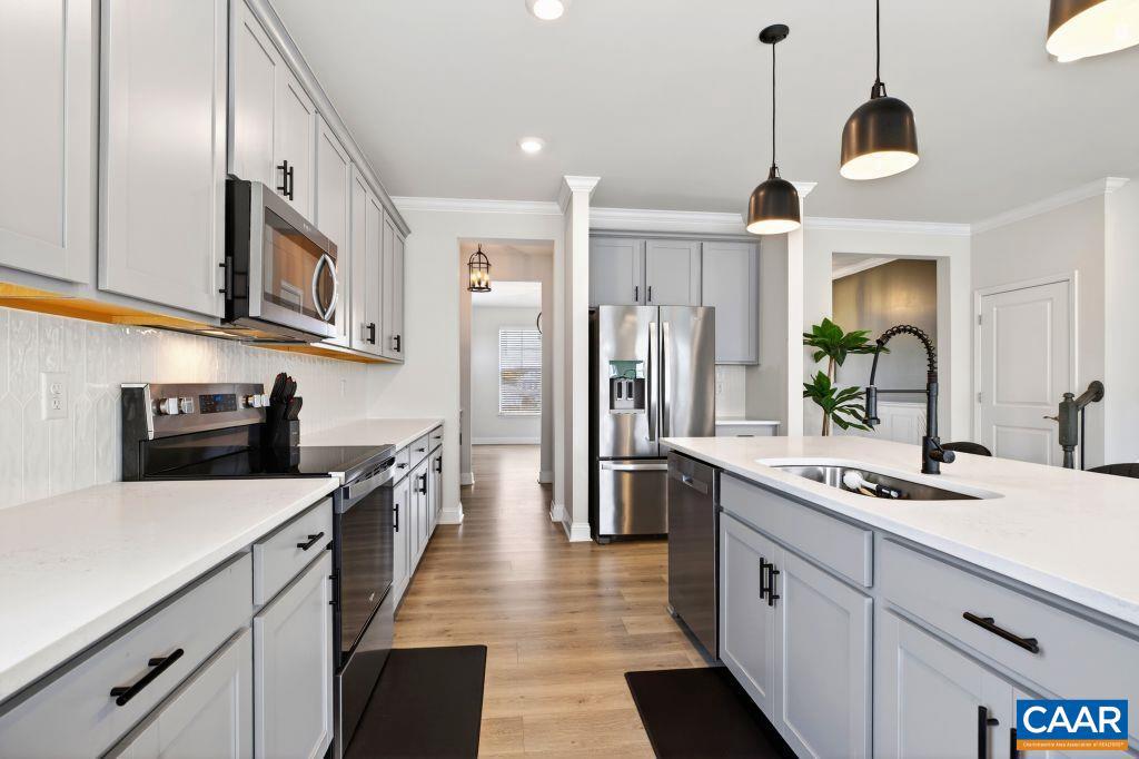 SPRING LAKES - Residential