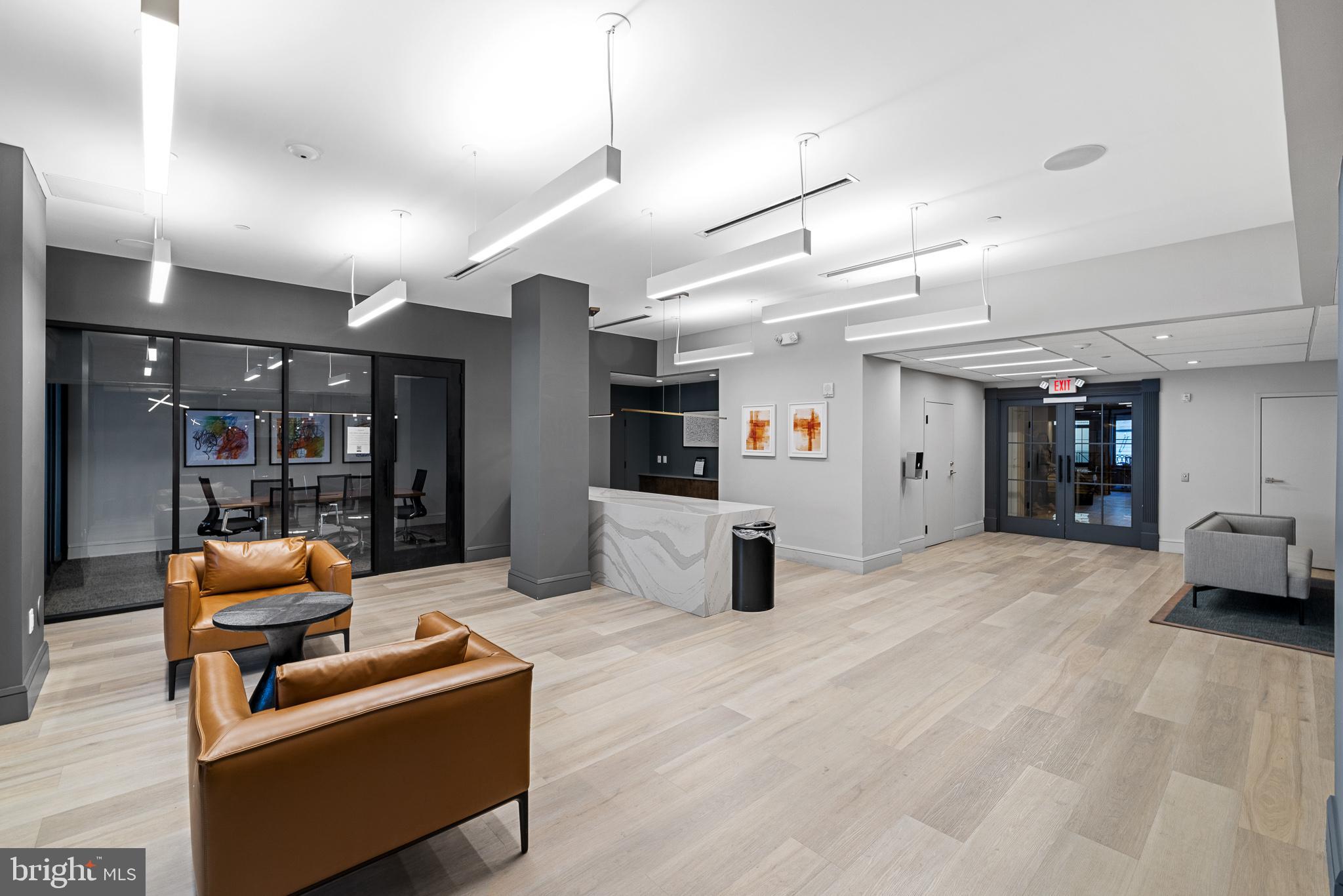 CENTER CITY - Residential Lease