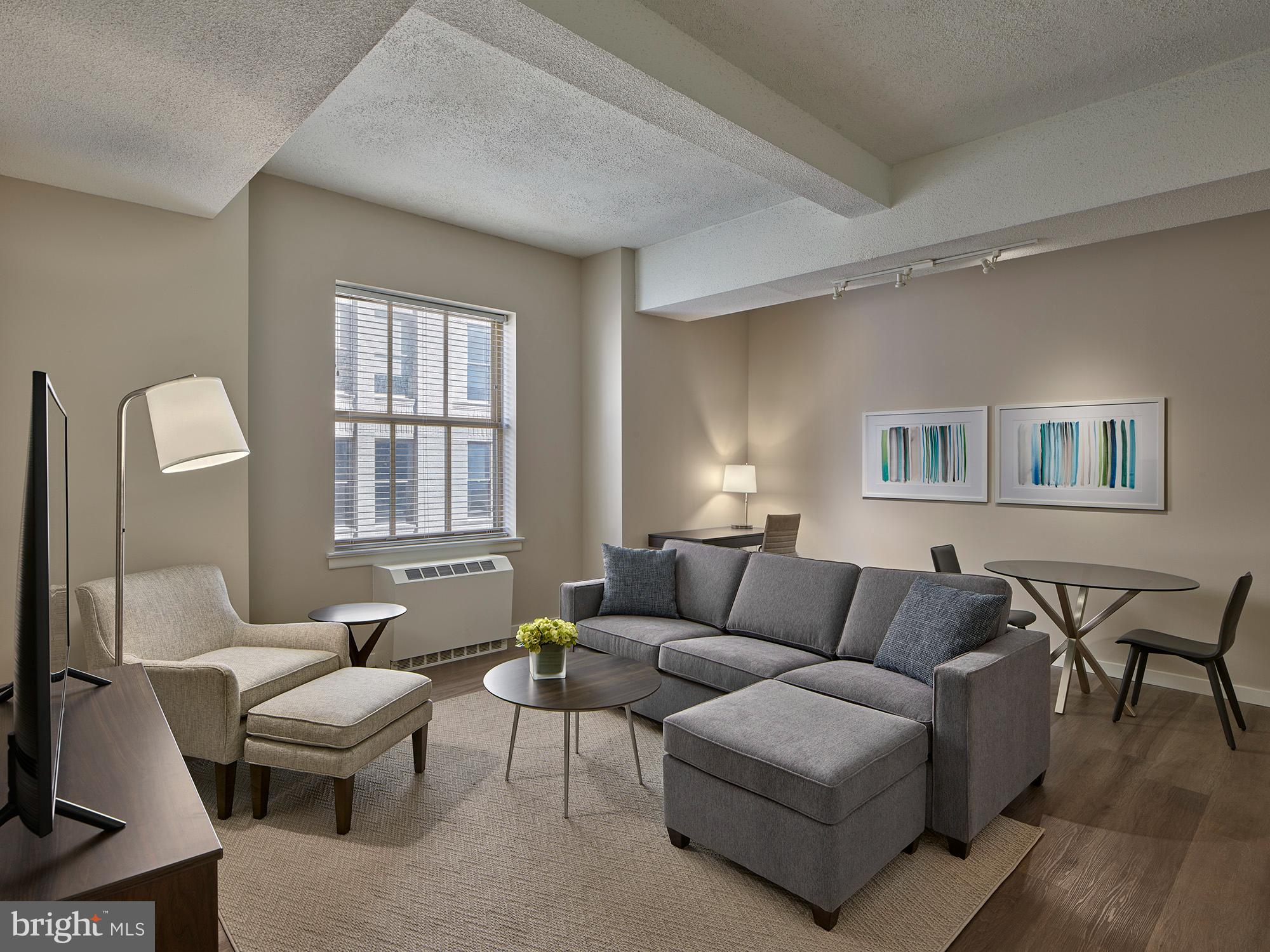 CENTER CITY - Residential Lease
