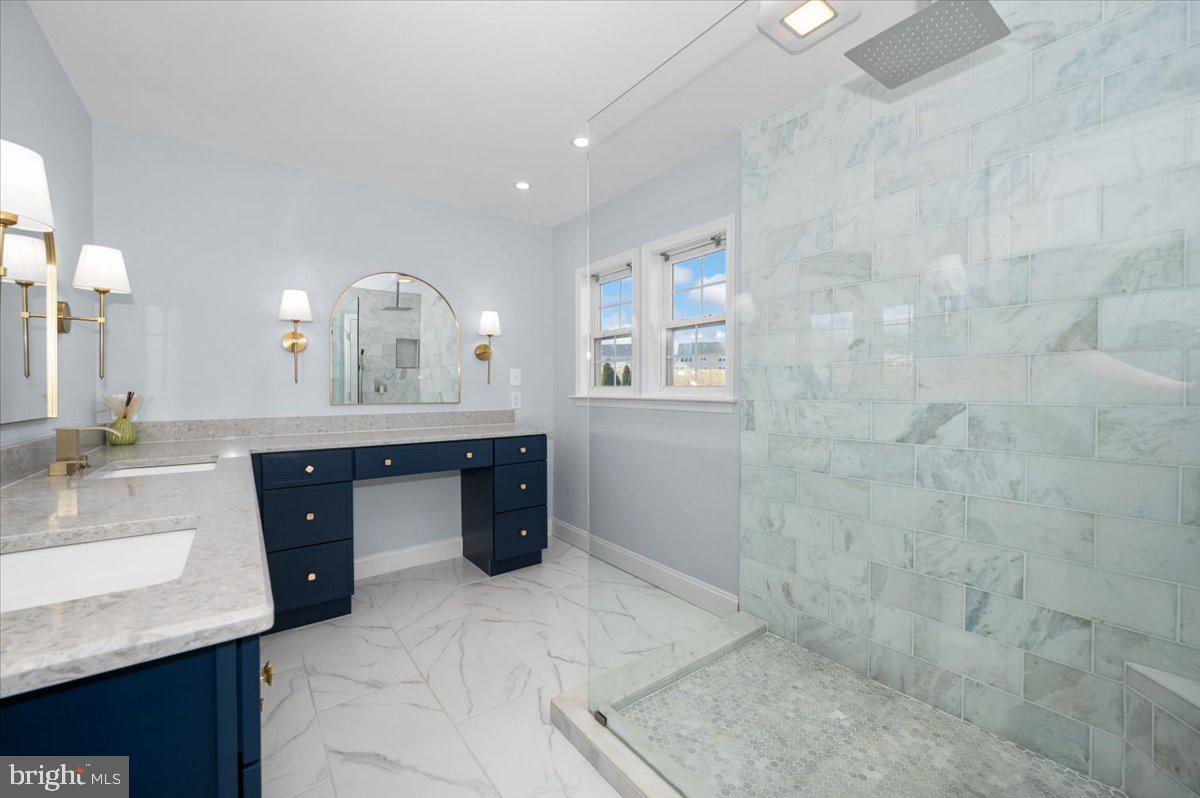 ST JAMES VILLAGE NORTH - Residential