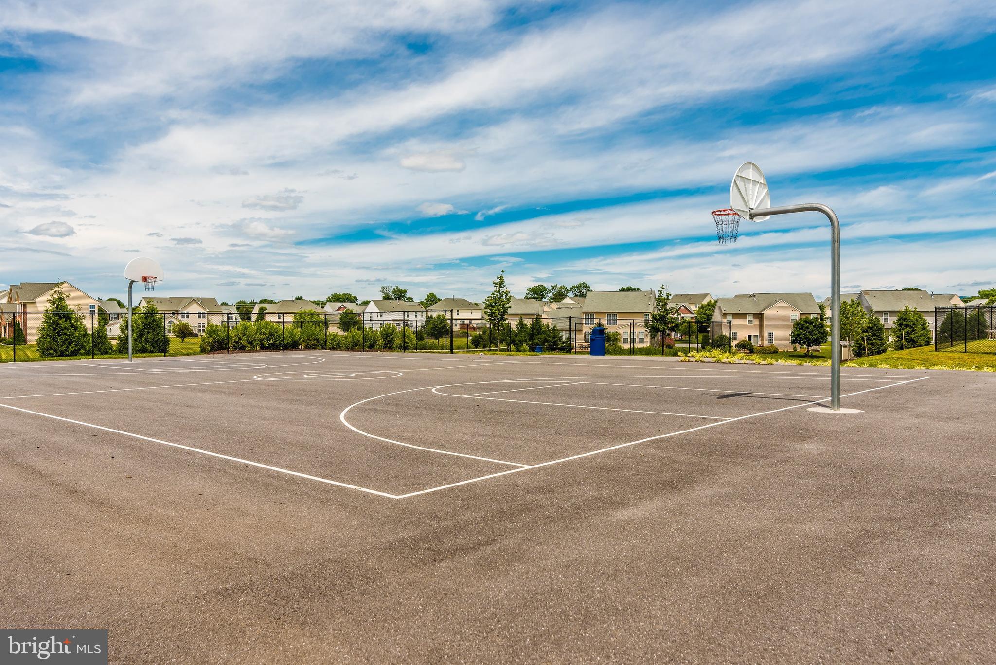 ST JAMES VILLAGE NORTH - Residential