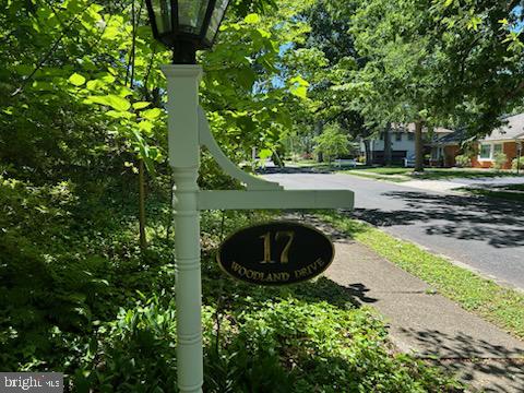 17 WOODLAND DRIVE