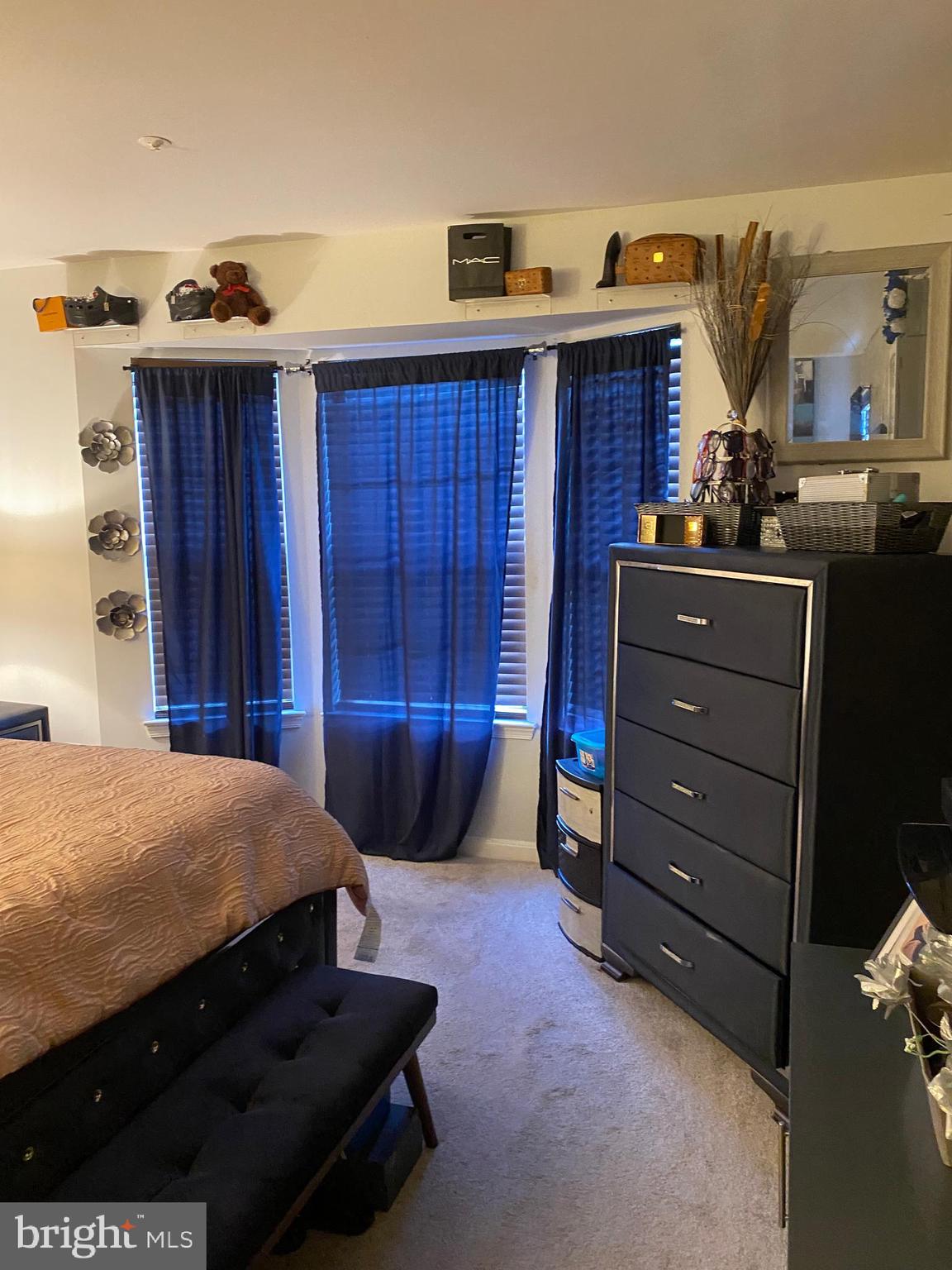 ROSECROFT COMMONS - Residential