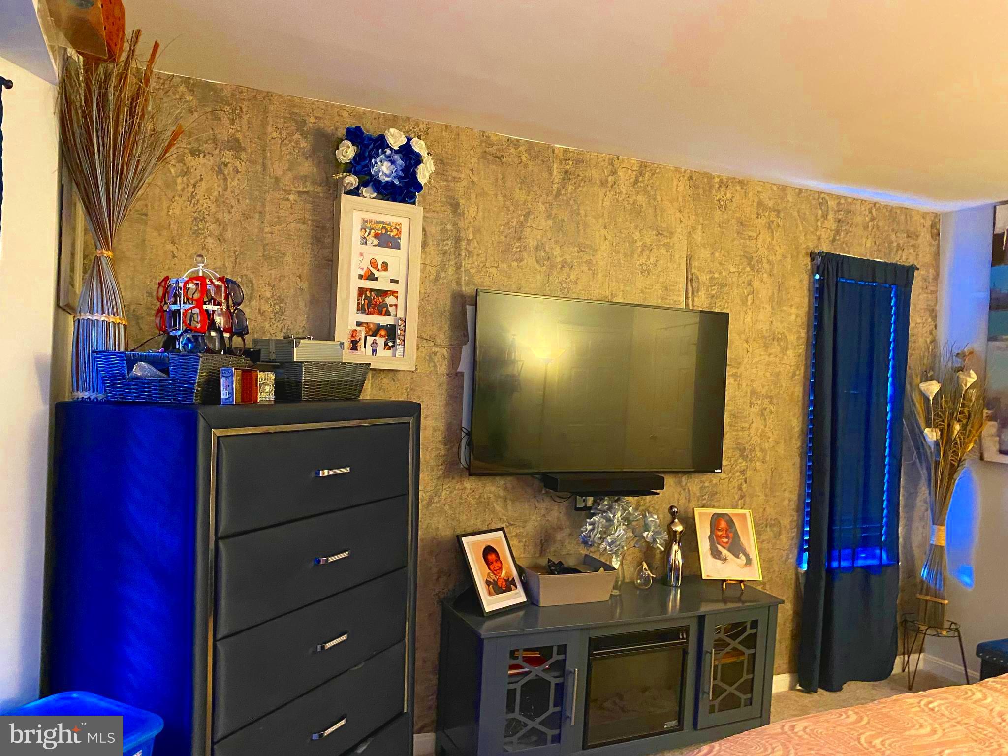 ROSECROFT COMMONS - Residential