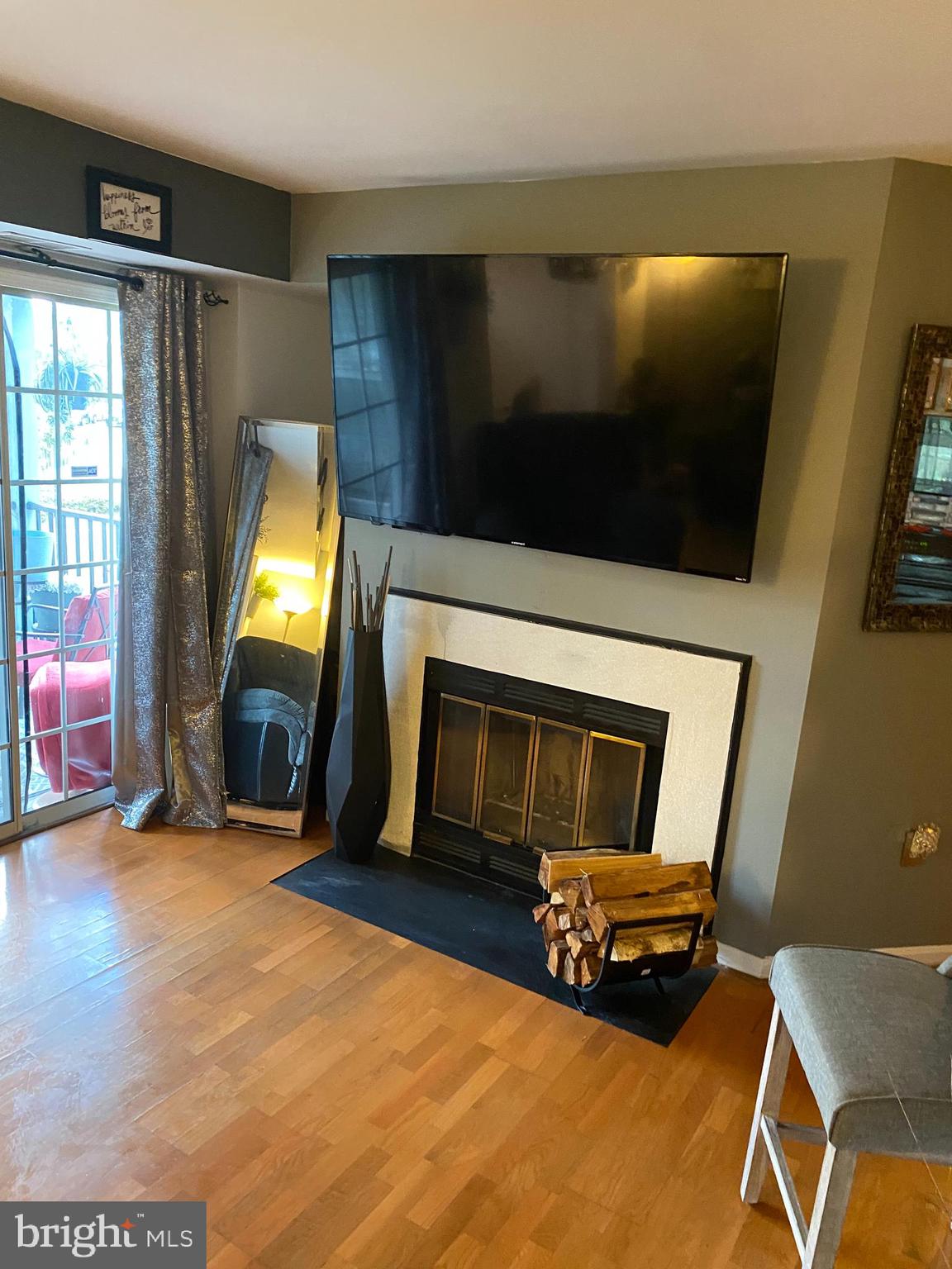 ROSECROFT COMMONS - Residential