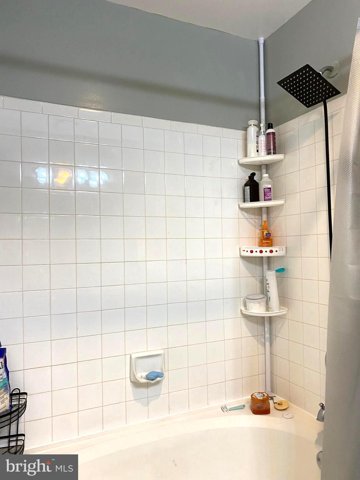 ROSECROFT COMMONS - Residential