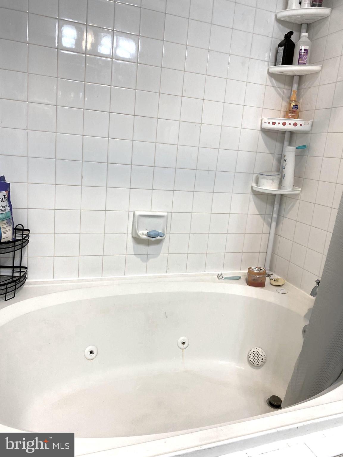 ROSECROFT COMMONS - Residential