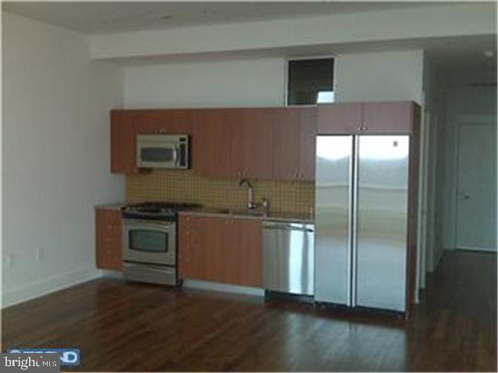 1101 LOCUST STREET 8K