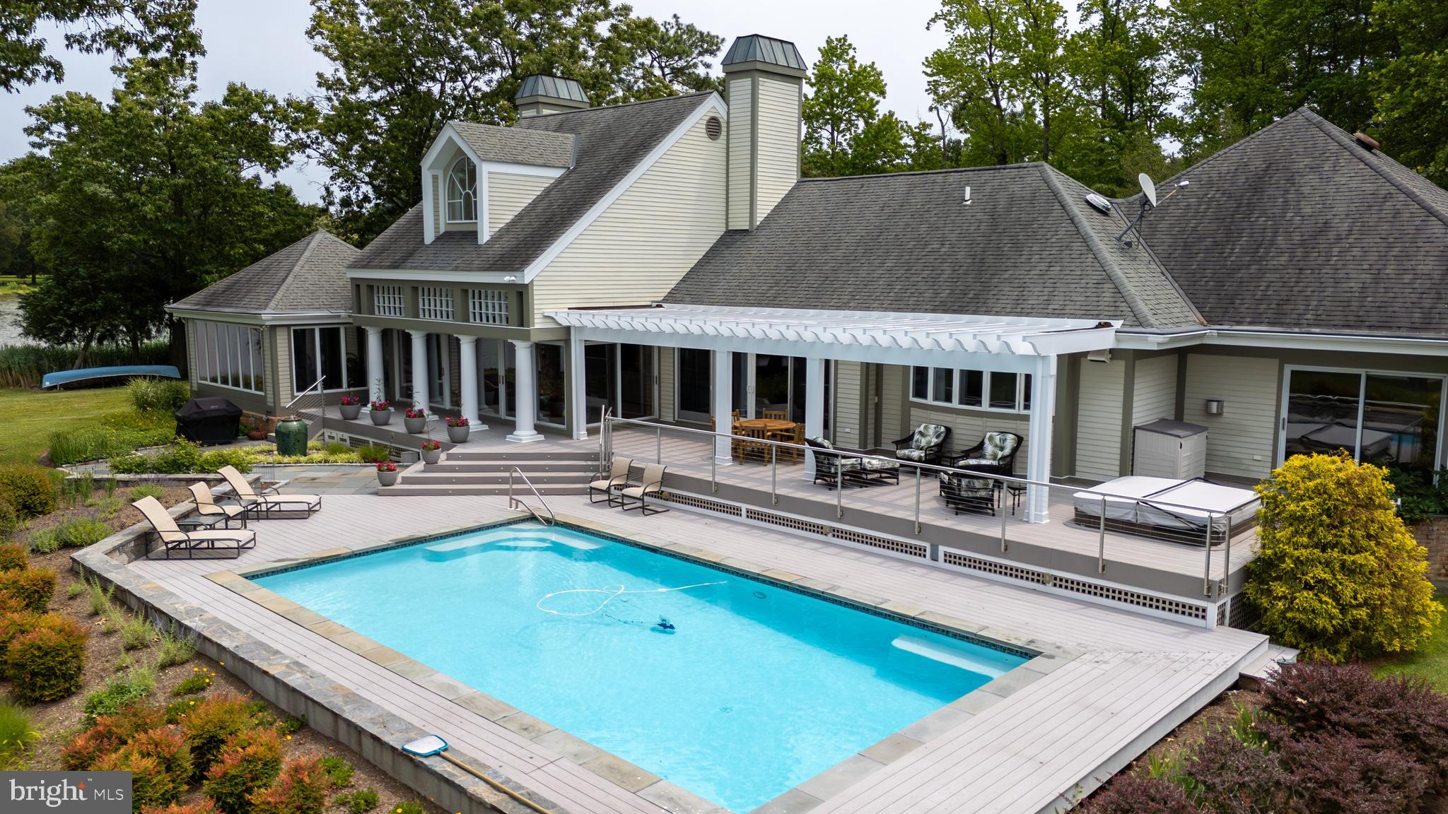 WESTERLY - Residential