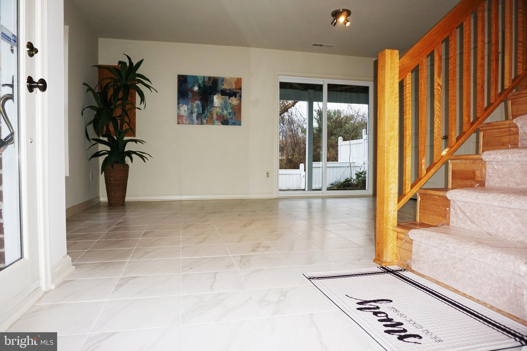 VIRGINIA CENTER - Residential