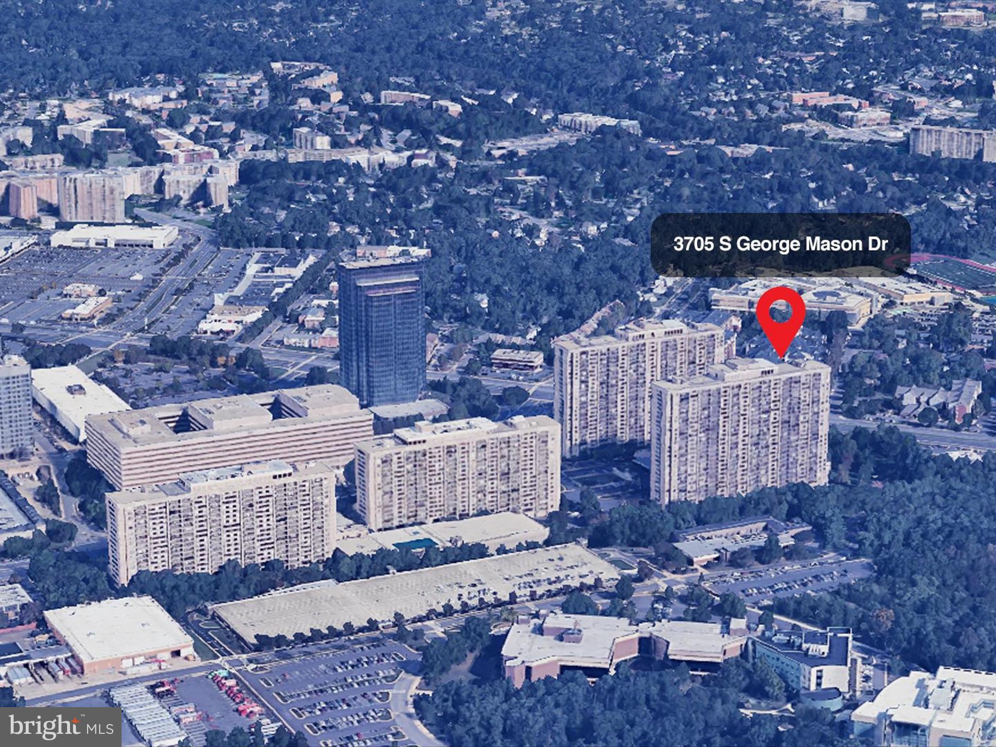 SKYLINE PLAZA - Residential