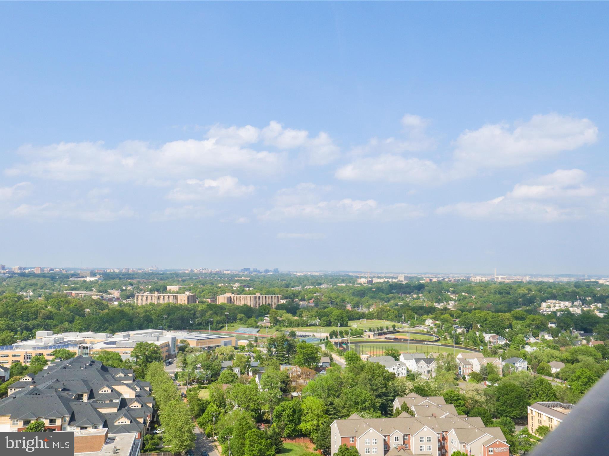 SKYLINE PLAZA - Residential