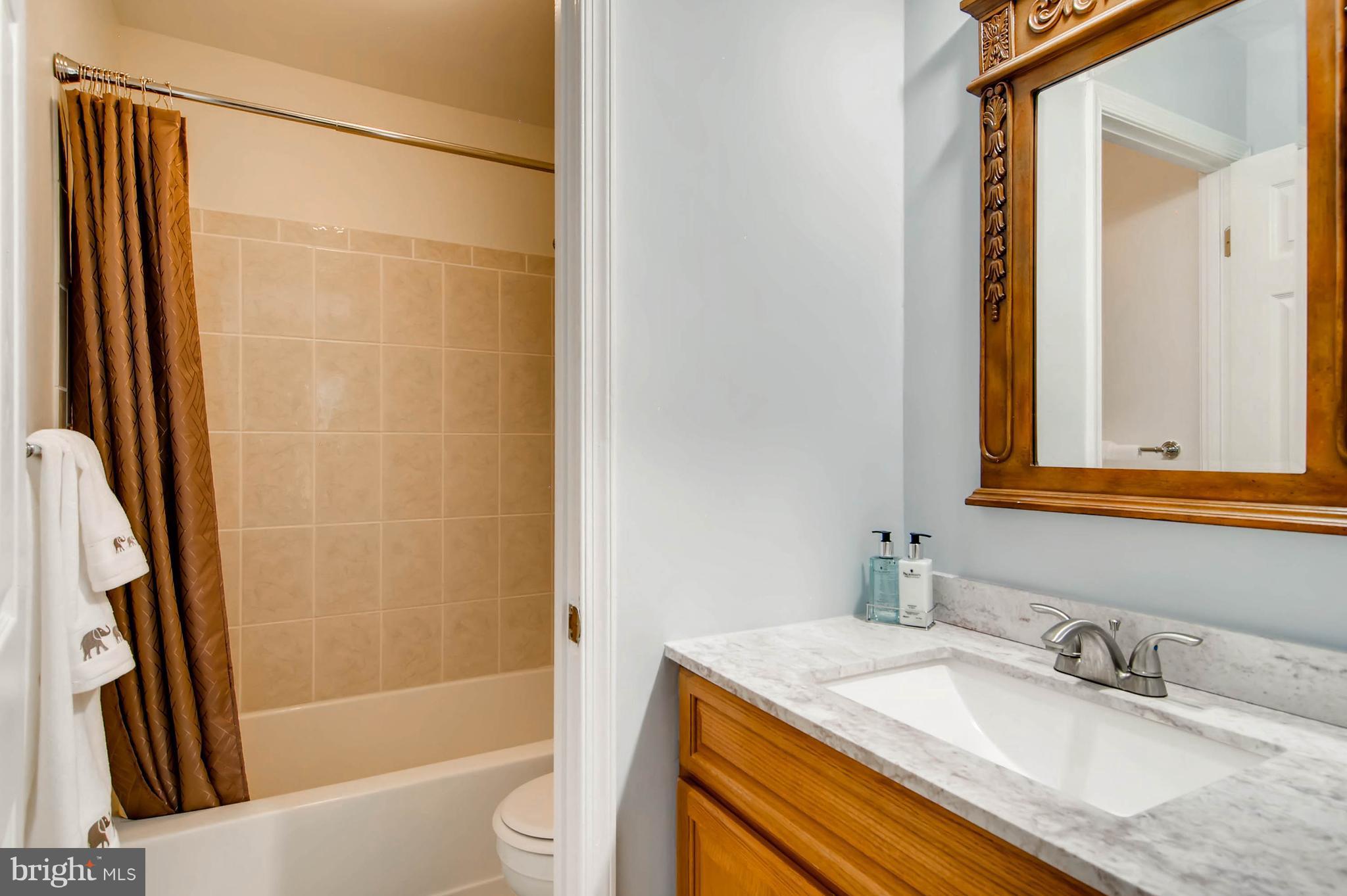 VILLAGE OF HICKORY RIDGE - Residential