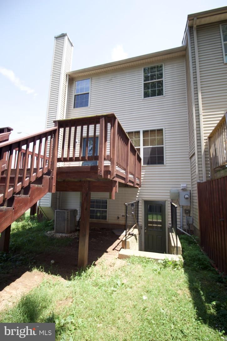 QUAIL HOLLOW - Residential