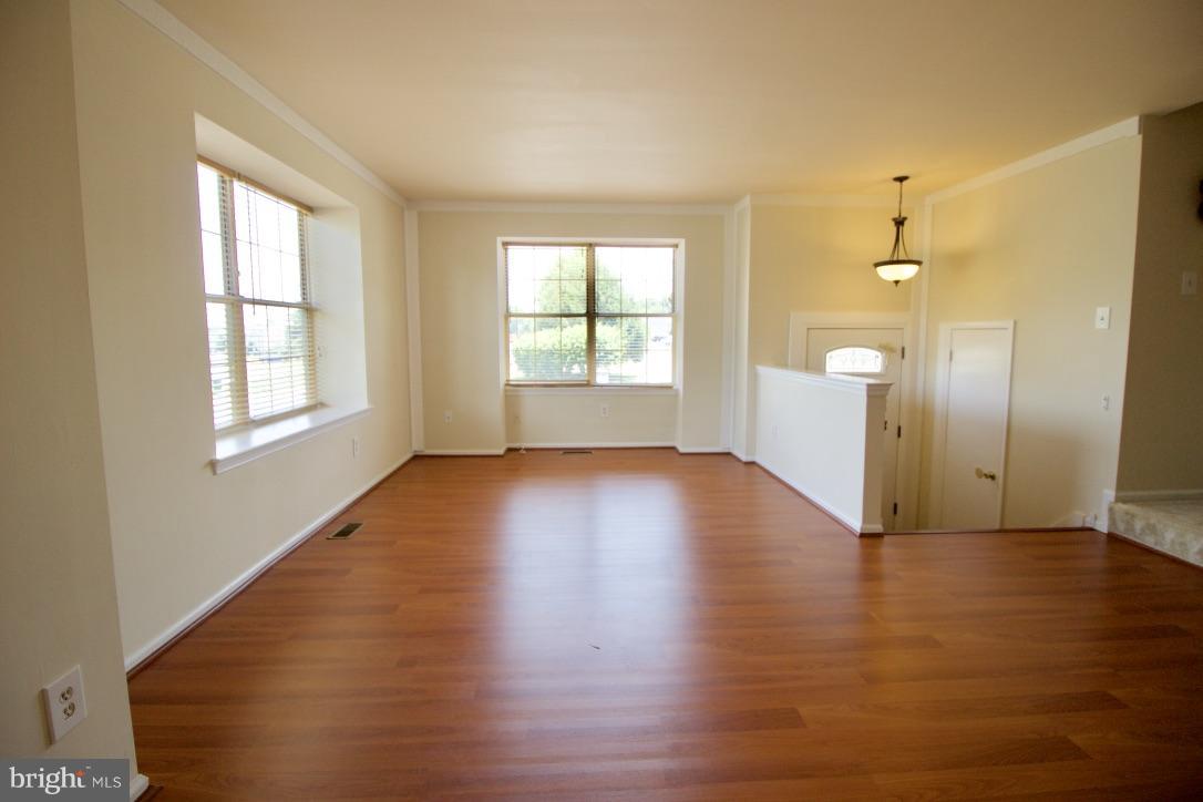 QUAIL HOLLOW - Residential