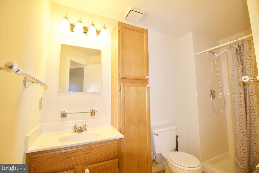 QUAIL HOLLOW - Residential