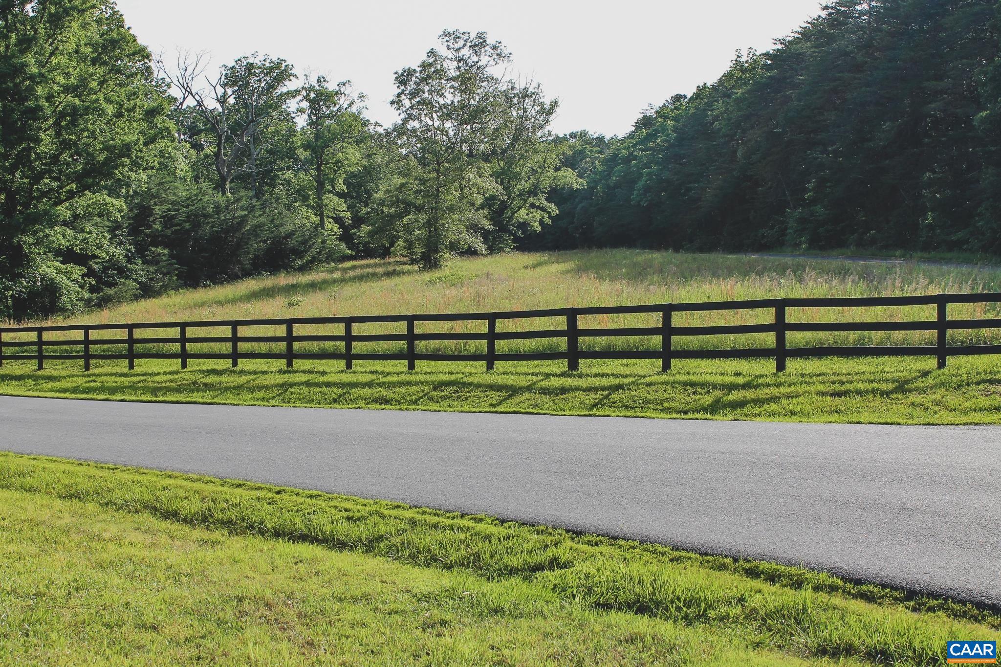 FARMS AT TURKEY RUN - Land