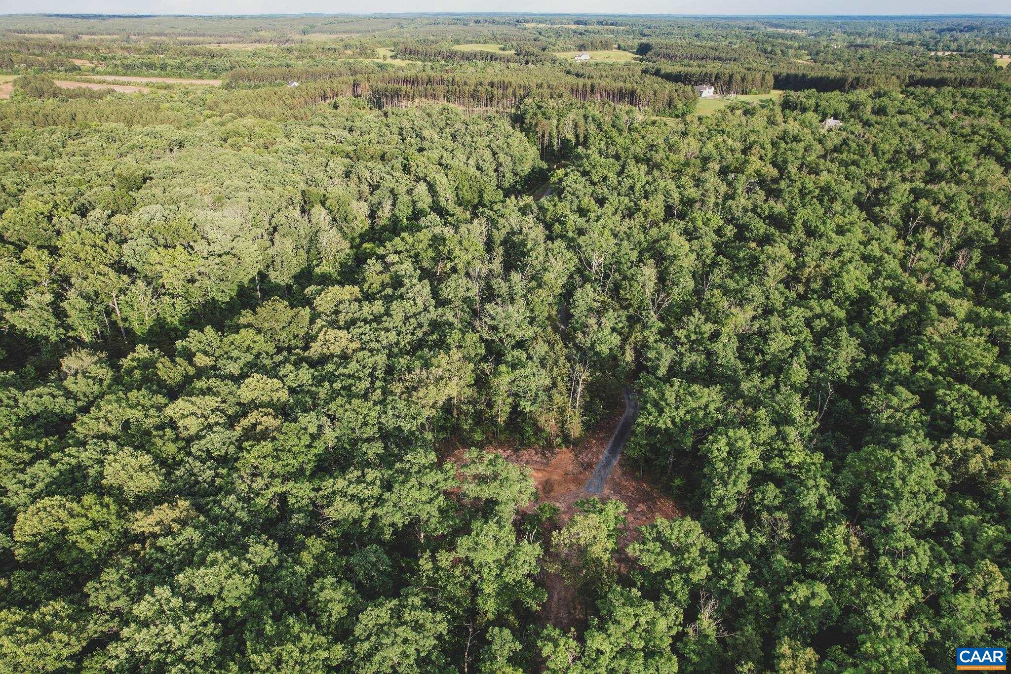 FARMS AT TURKEY RUN - Land