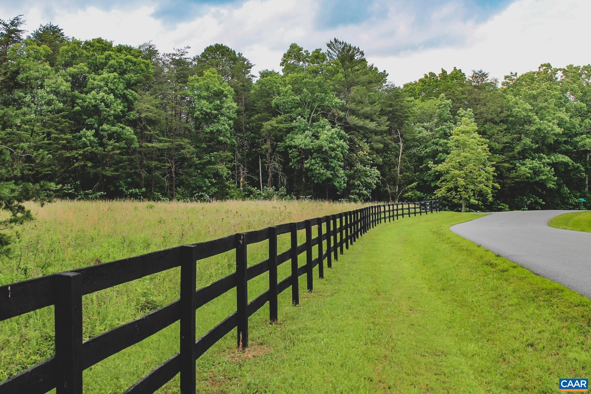 FARMS AT TURKEY RUN - Land