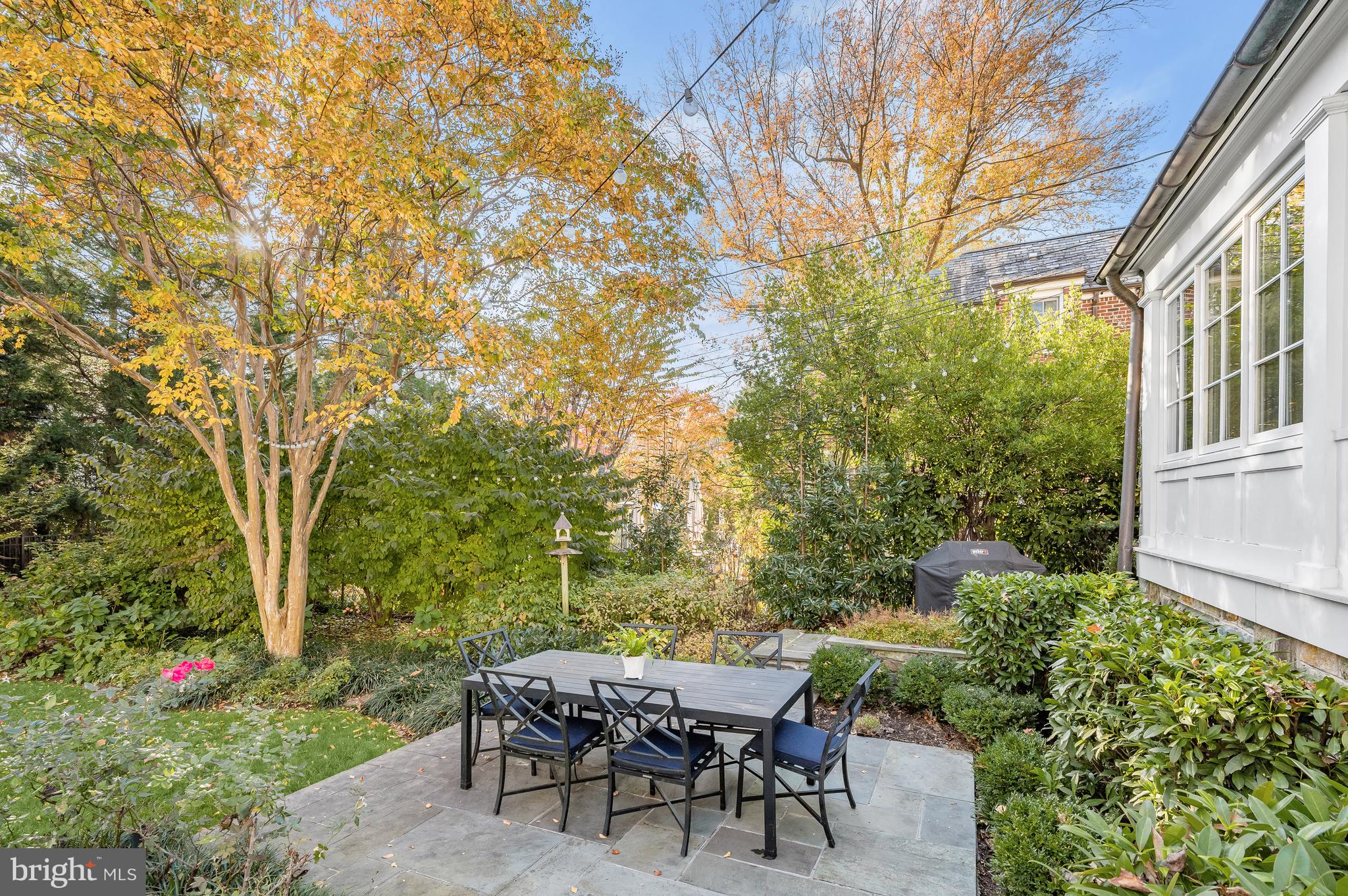 SPRING VALLEY - Residential