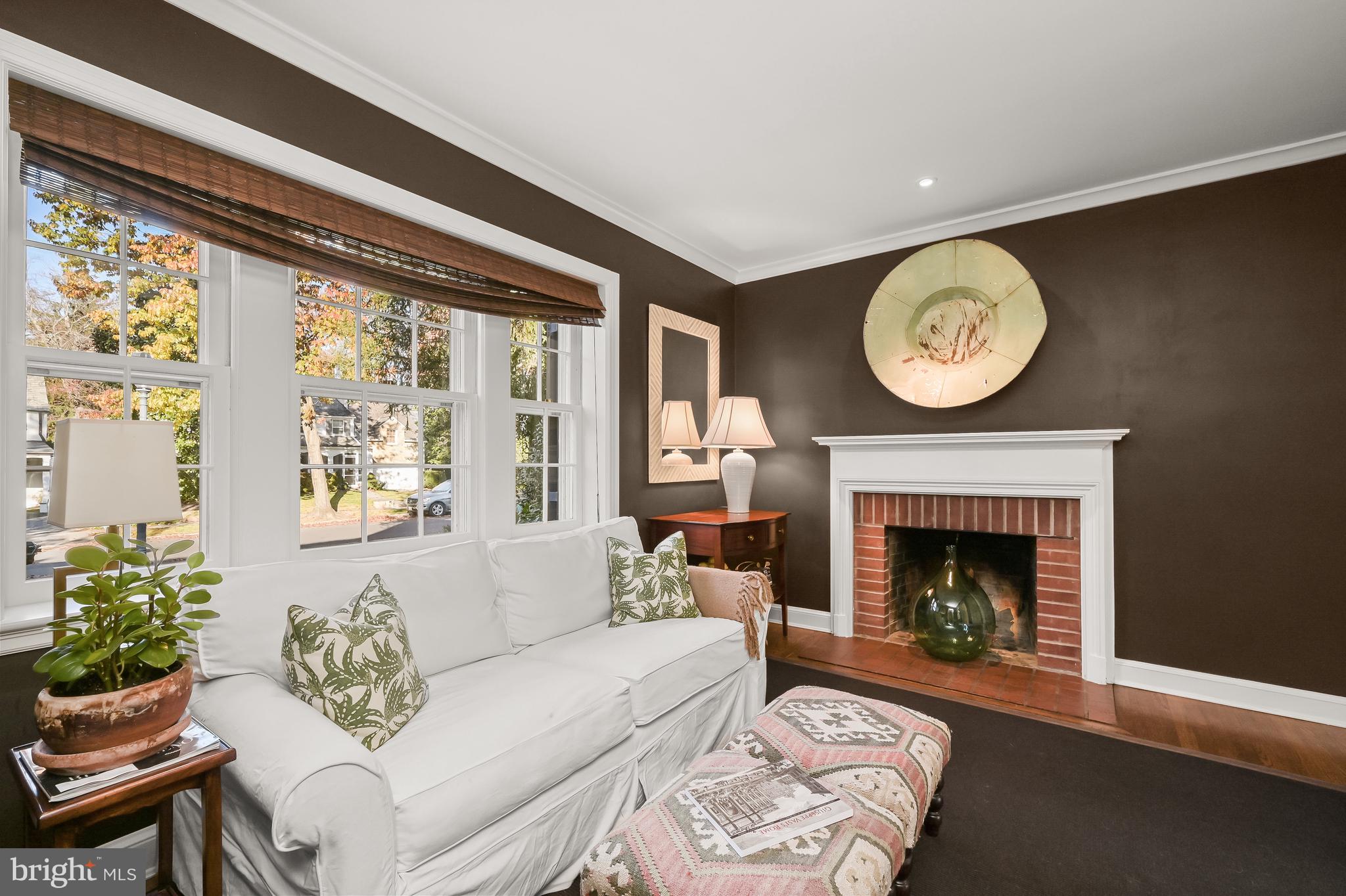SPRING VALLEY - Residential