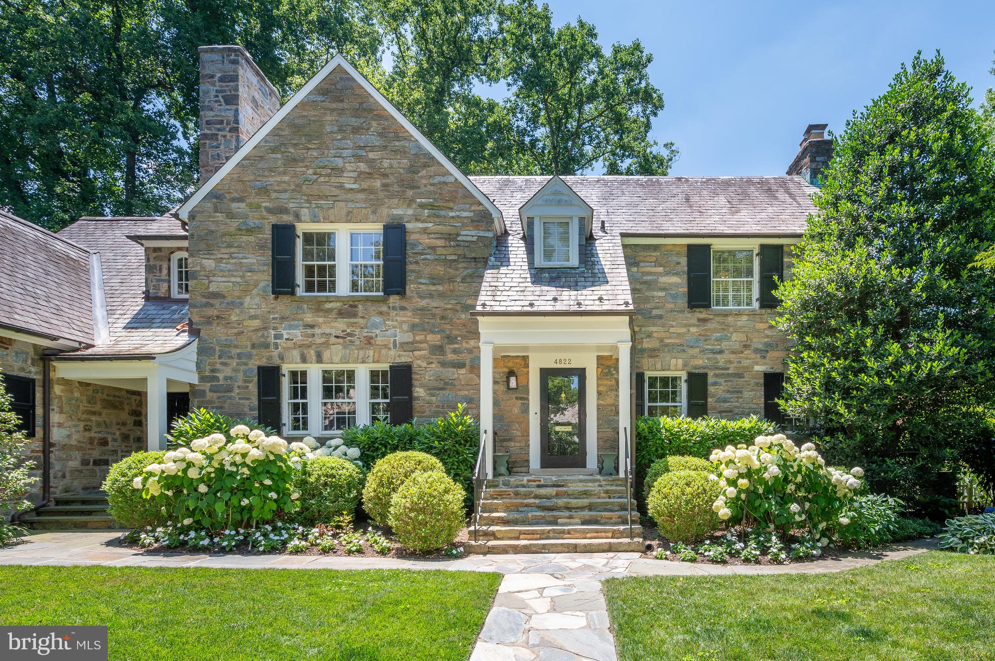 SPRING VALLEY - Residential