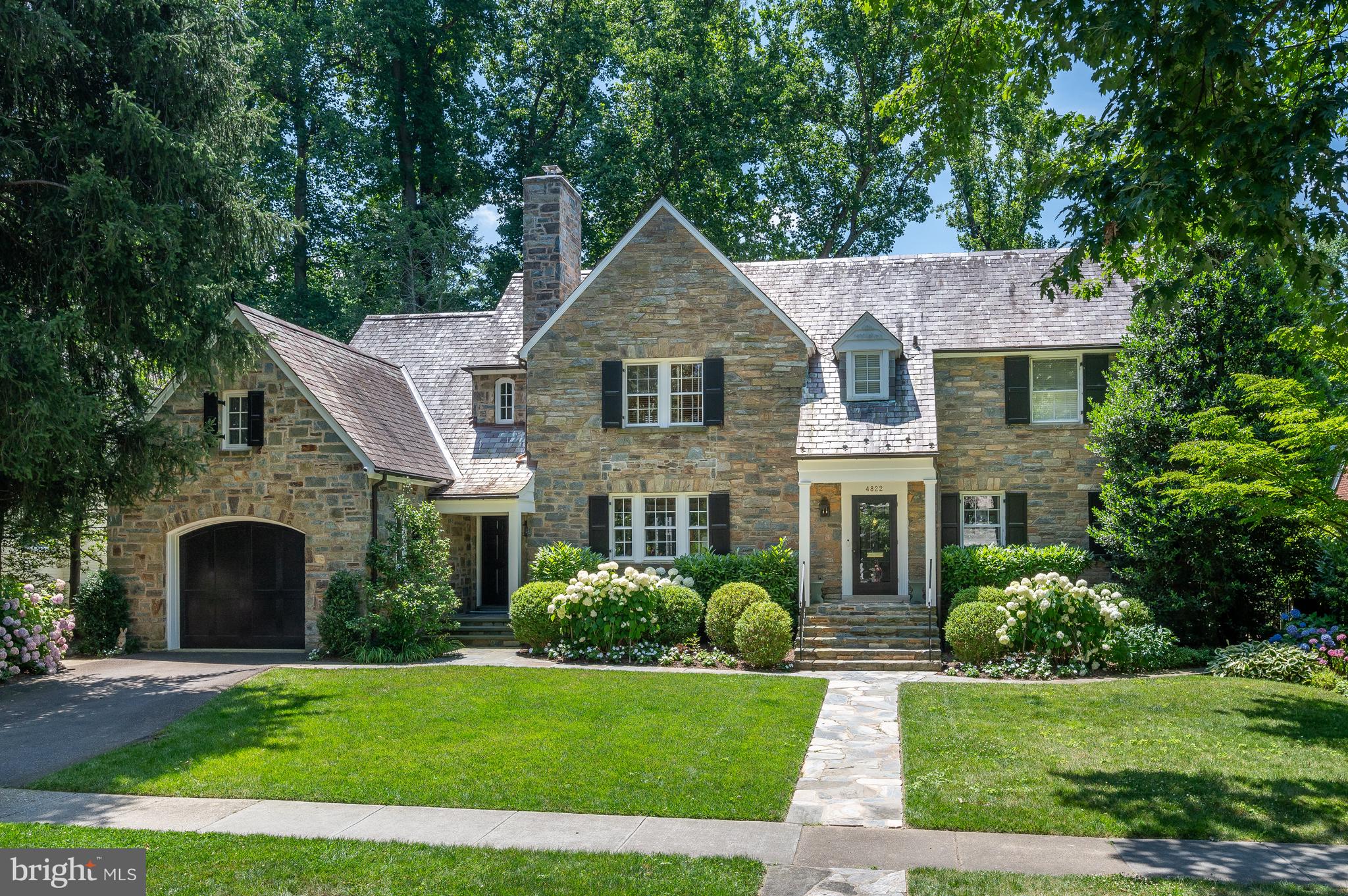 SPRING VALLEY - Residential