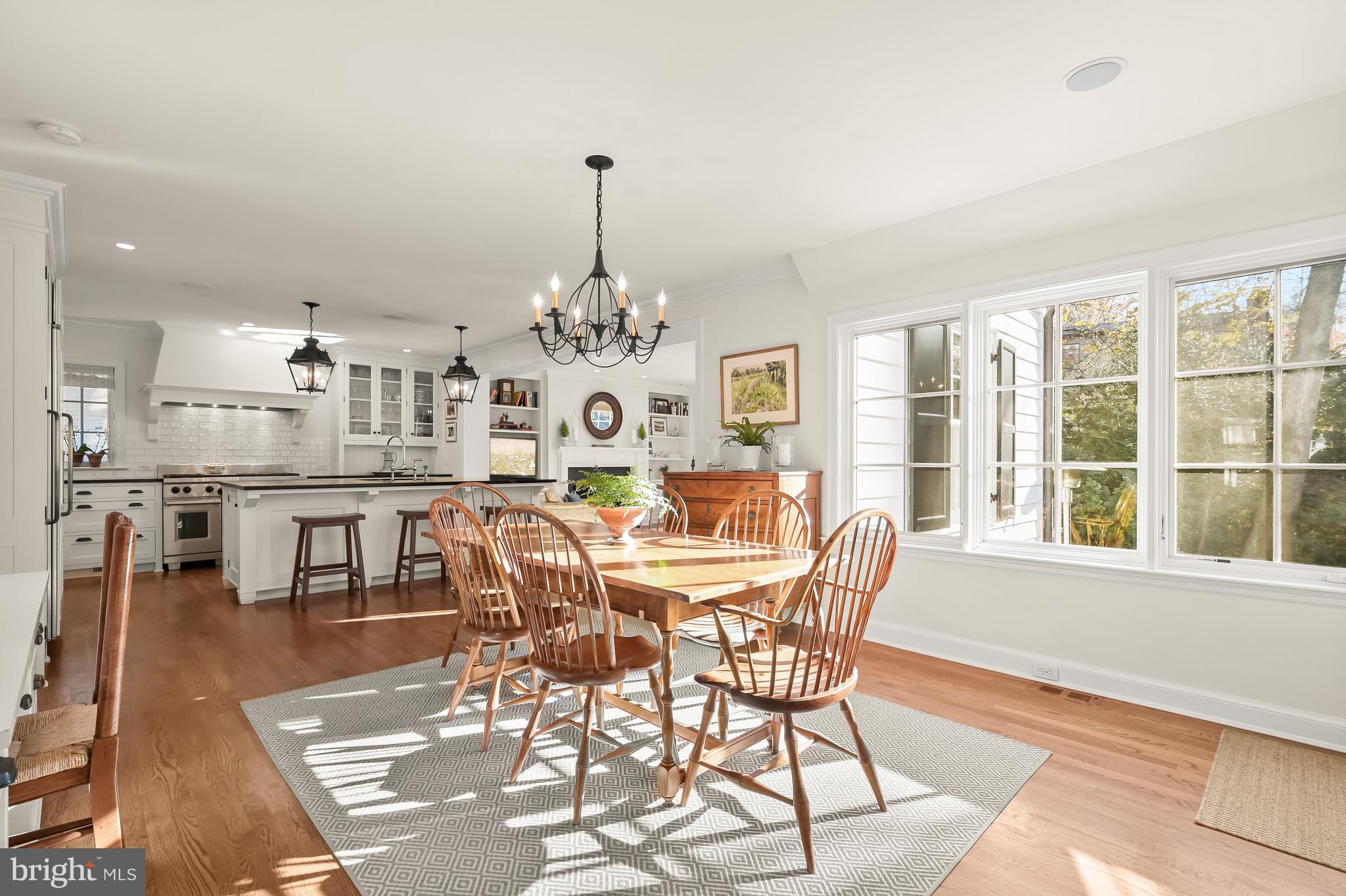 SPRING VALLEY - Residential