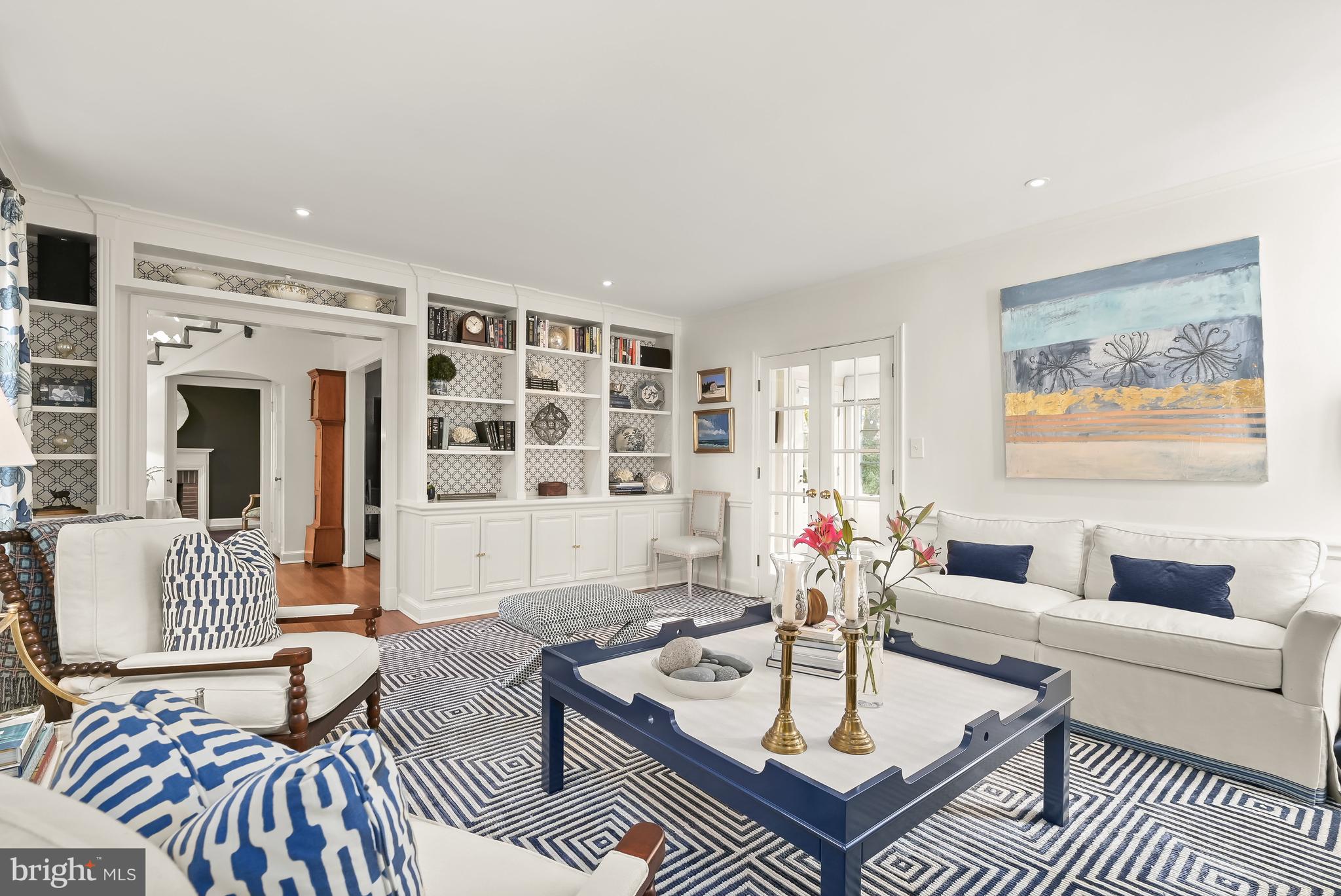 SPRING VALLEY - Residential