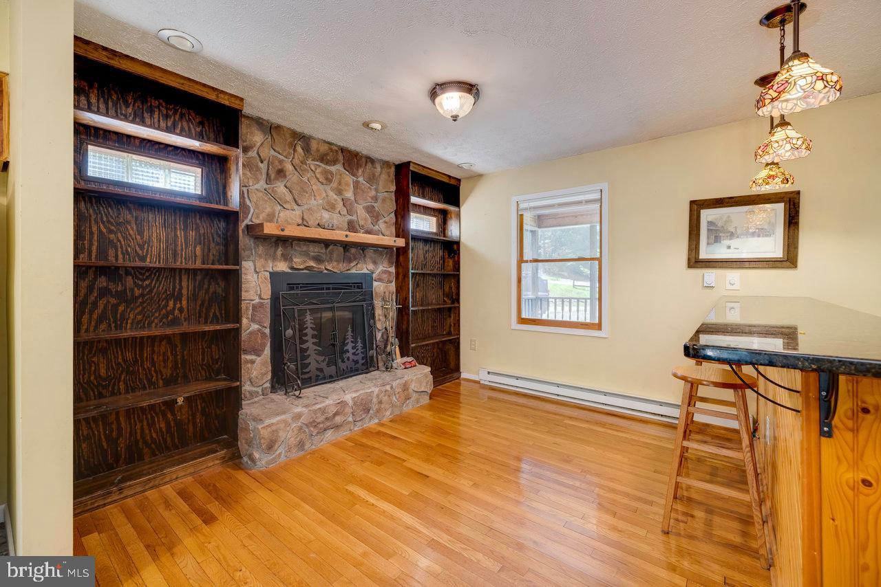 SHENANDOAH GAP - Residential