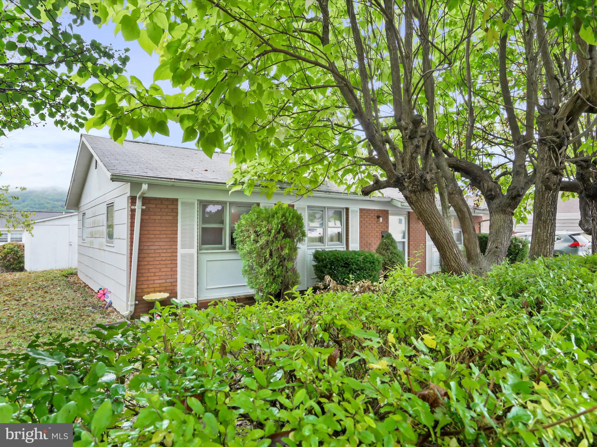 AIRPORT ADDITION - Residential