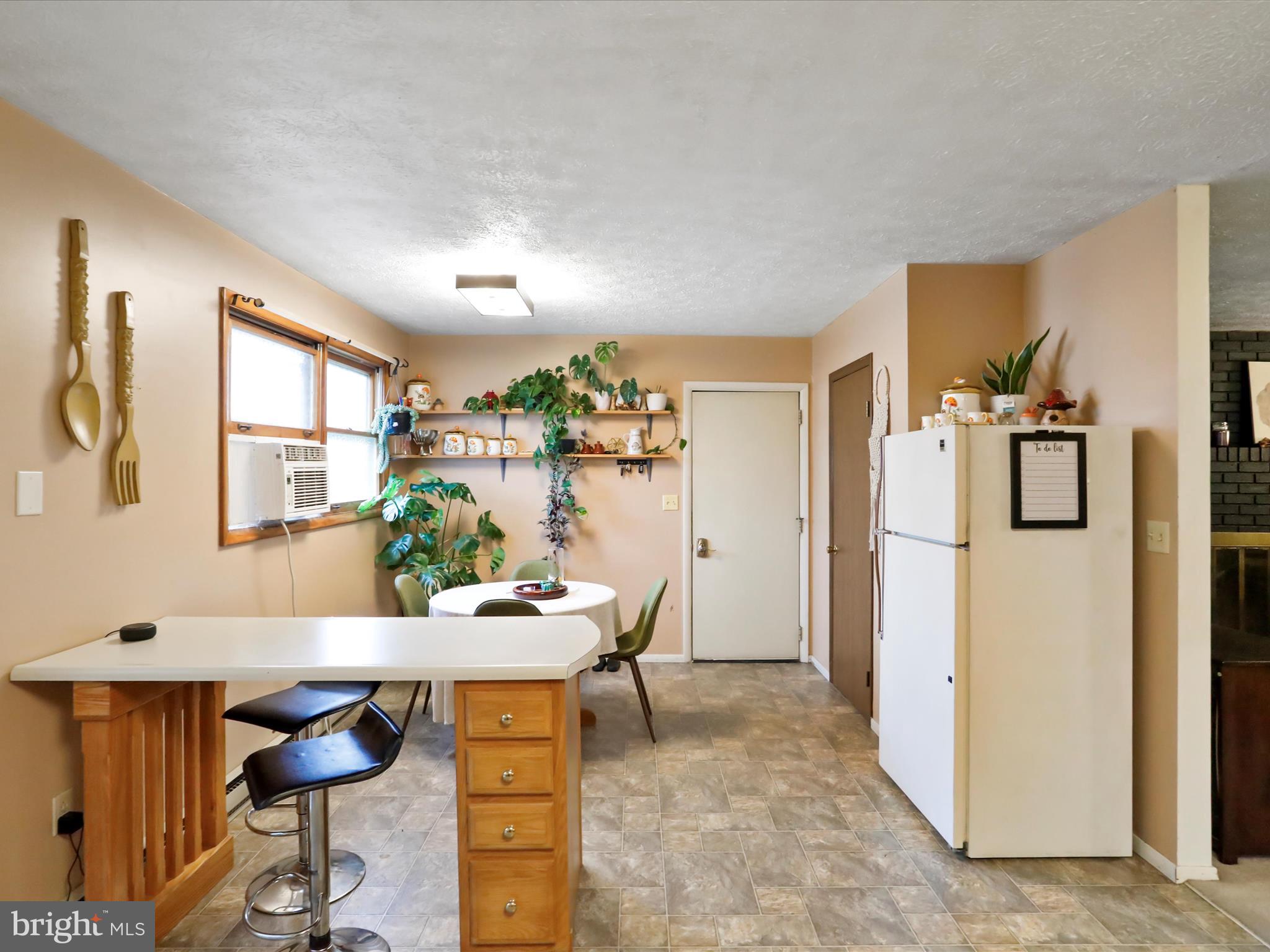 AIRPORT ADDITION - Residential