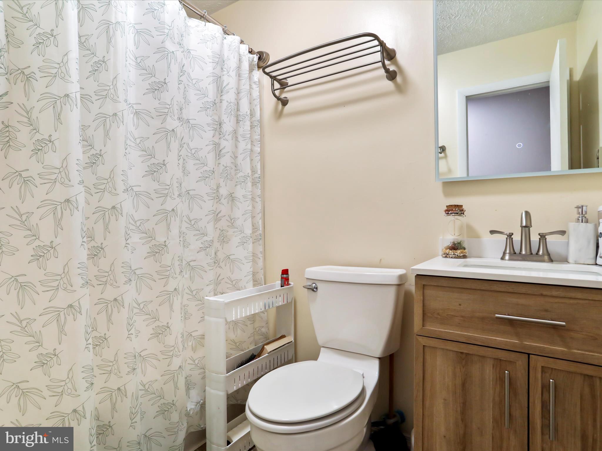 AIRPORT ADDITION - Residential