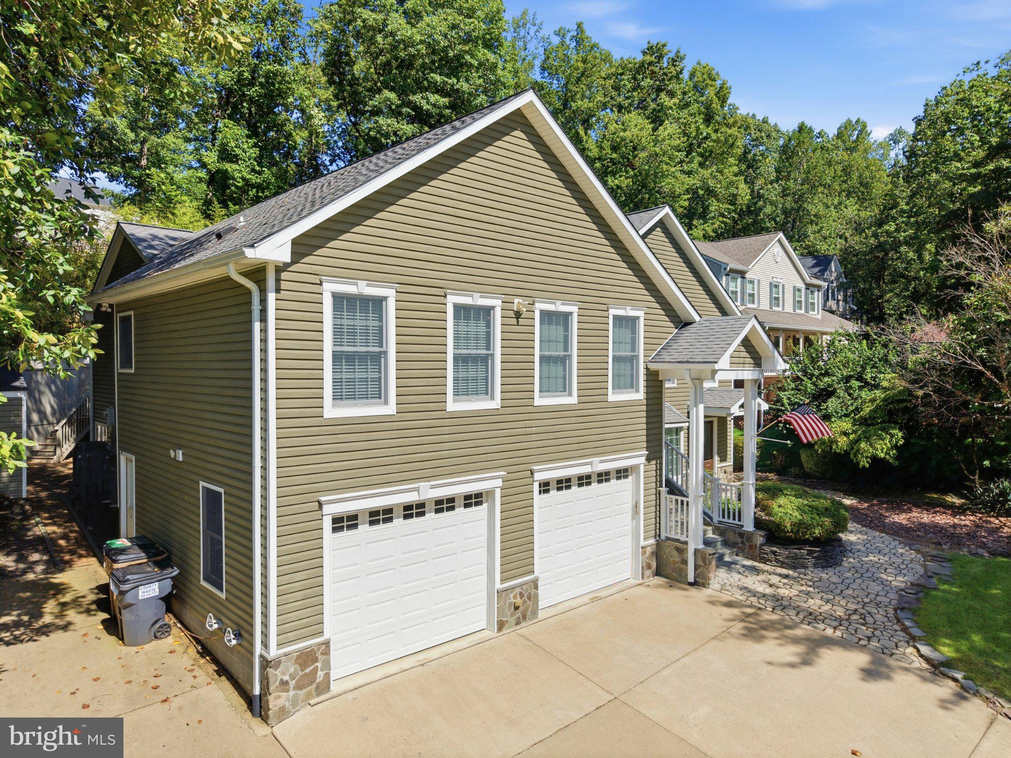 2409 HARPOON DRIVE