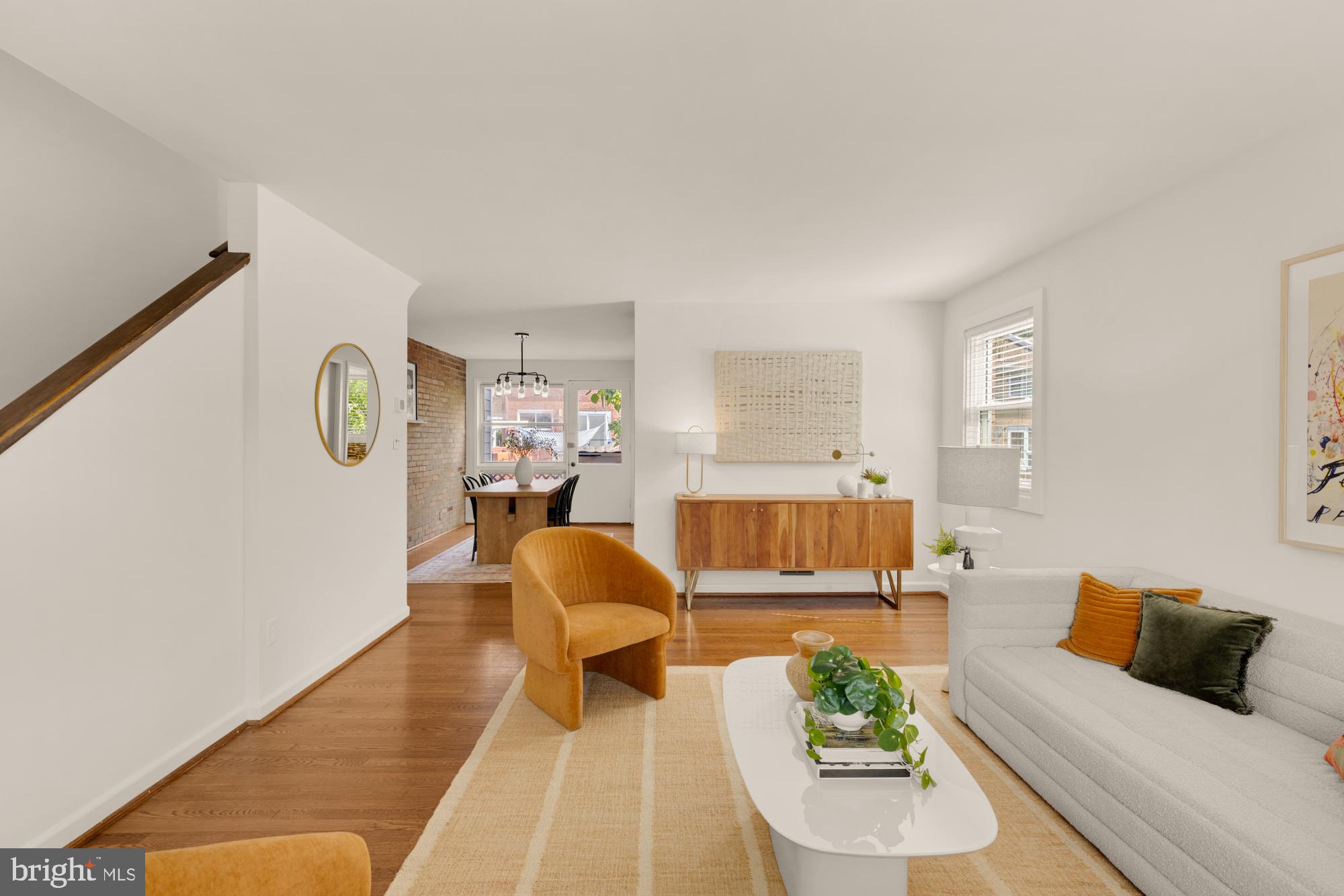 708 DECATUR PLACE NE