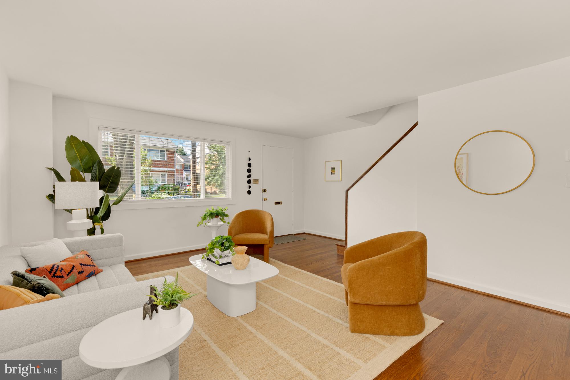 708 DECATUR PLACE NE