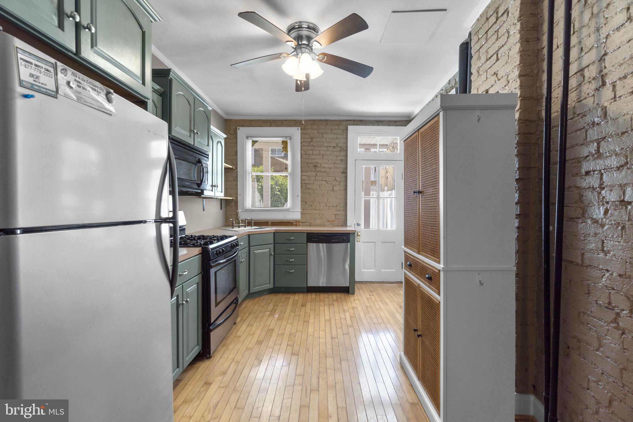 HAMPDEN HISTORIC DISTRICT - Residential
