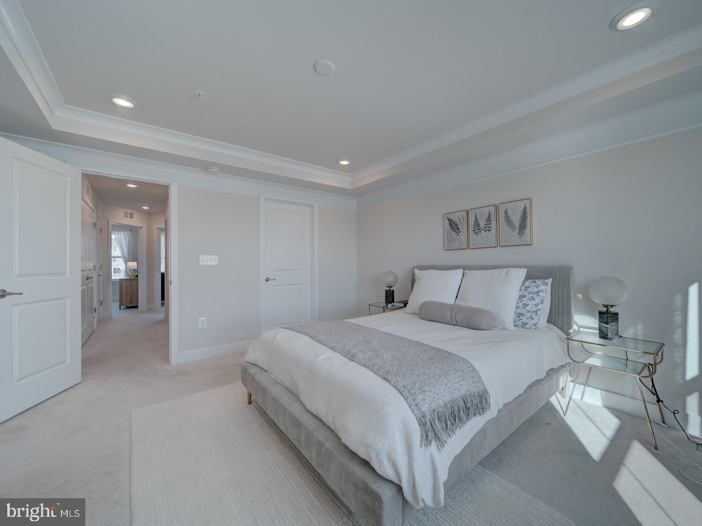 STONEHAVEN - Residential Lease