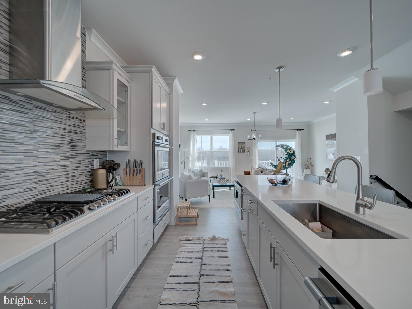 STONEHAVEN - Residential Lease