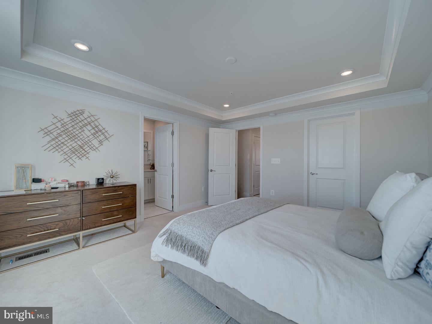 STONEHAVEN - Residential Lease