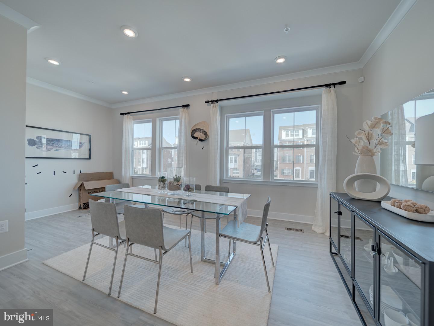 STONEHAVEN - Residential Lease