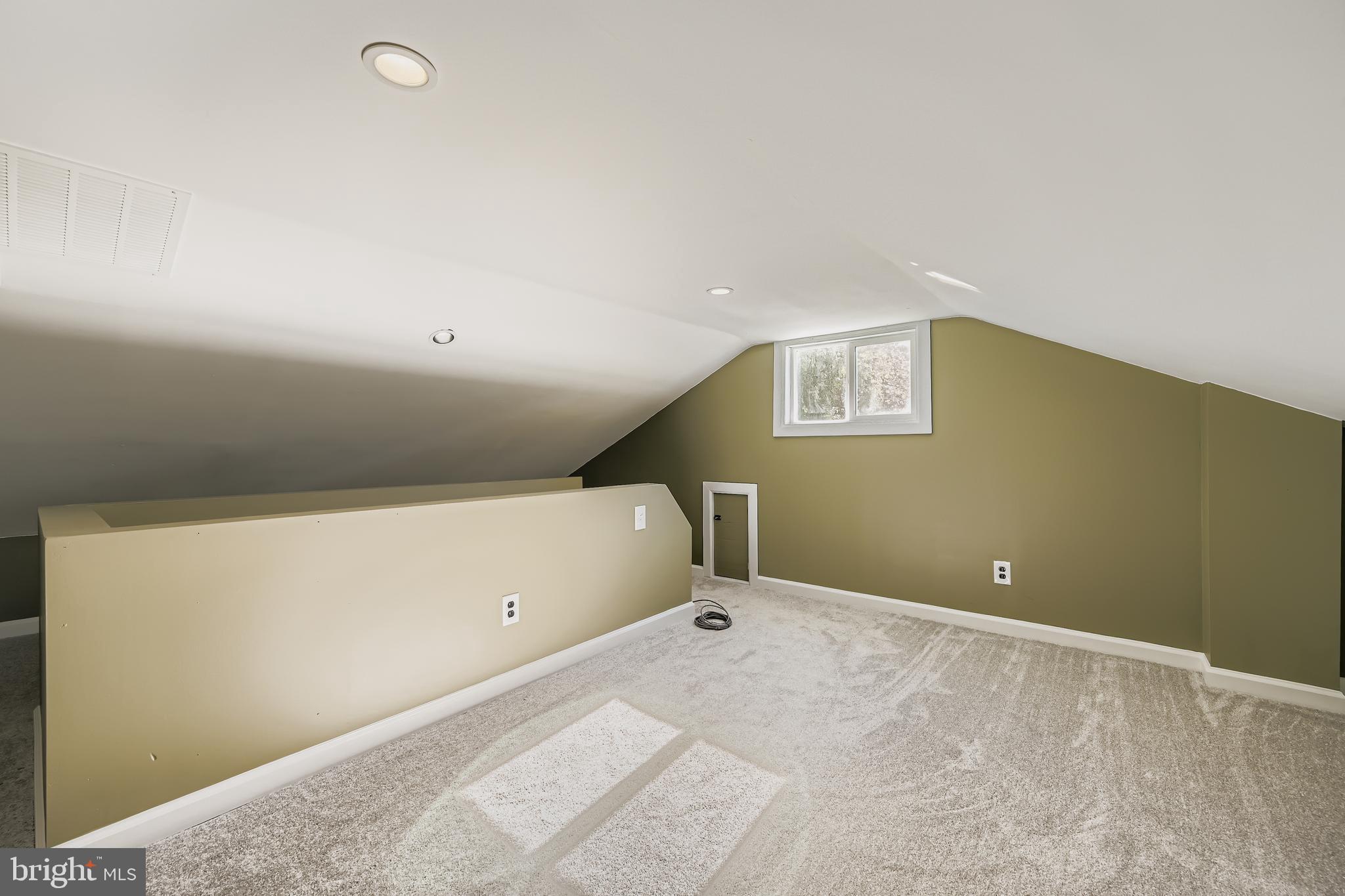 MONTROSE FARMS - Residential